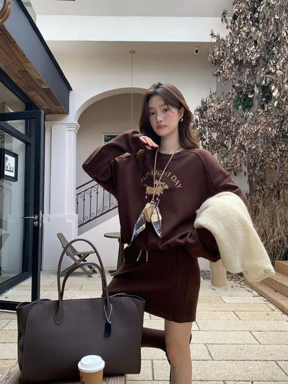 // 可愛小狗刺繡衛衣+短裙套裝(連掛飾)