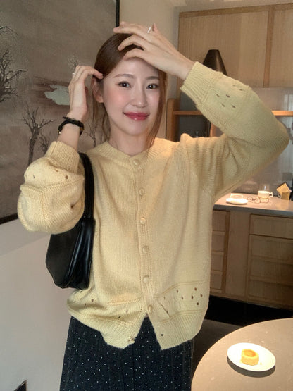 // 特別衣擺鈎花鏤空CD