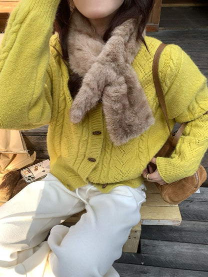 // 復古軟糯牛角鈕麻花CD