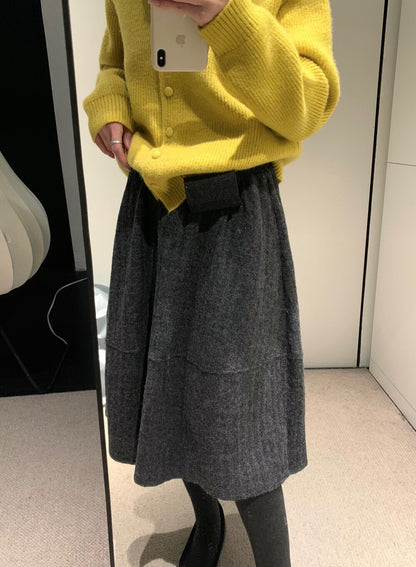 // 極遮肉暗竪紋五分毛呢裙