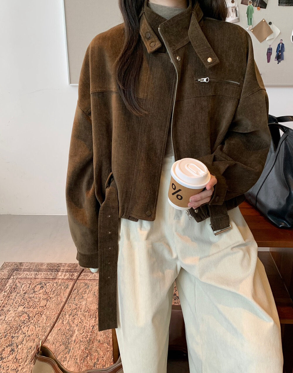 // 質感超好的雪尼爾絨帥氣短款外套