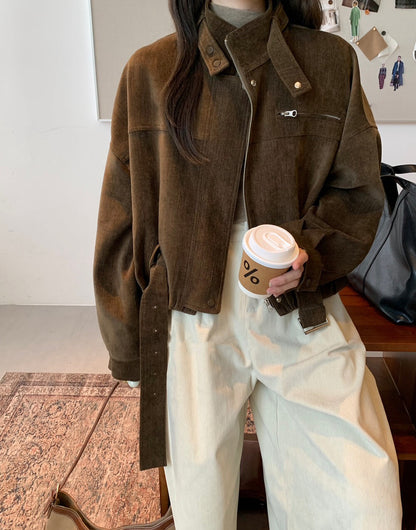 // 質感超好的雪尼爾絨帥氣短款外套