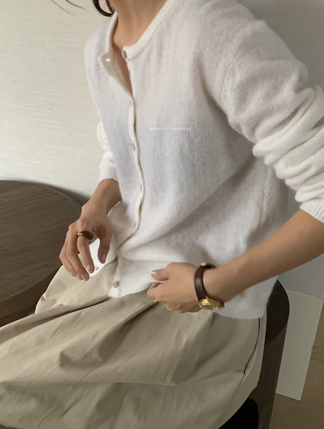 // 高品質絲光羊毛開胸CD