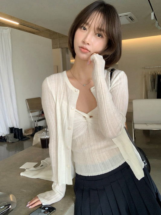 💭 扭結直紋理吊帶+外套套裝