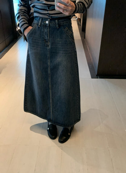 // 後開叉小復古微A字牛仔SK