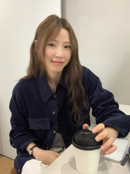 // 霧面感燈芯絨雙口袋SH