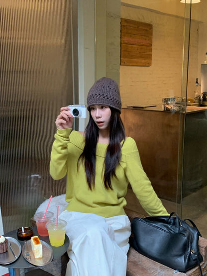 // 50%羊毛設計感領子針織NT