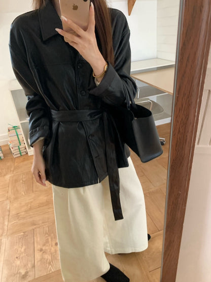 // 超軟復古翻領中長腰帶皮外套