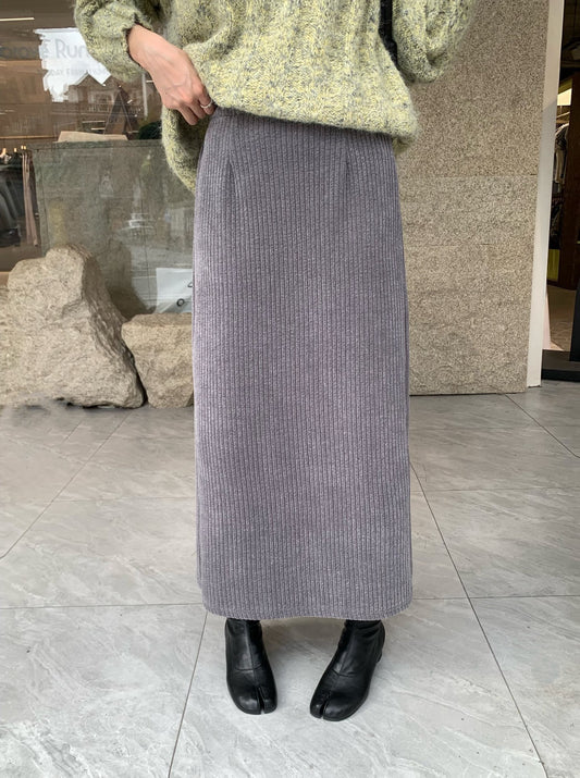 // 復古簡約直紋燈芯絨後開叉中裙