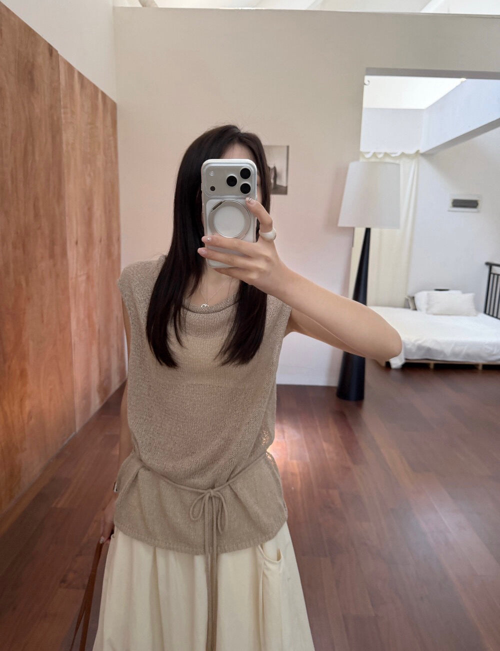 K03 / 溫柔慵懶卷領紗線背心(連腰繩)