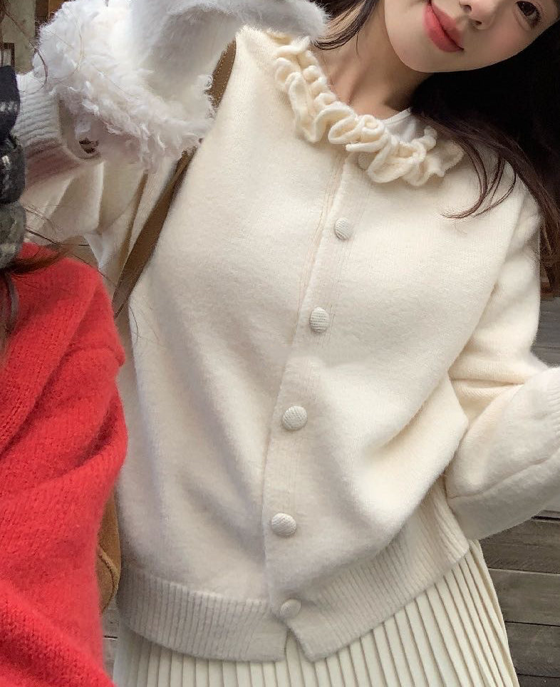 // 設計感花邊領口CD