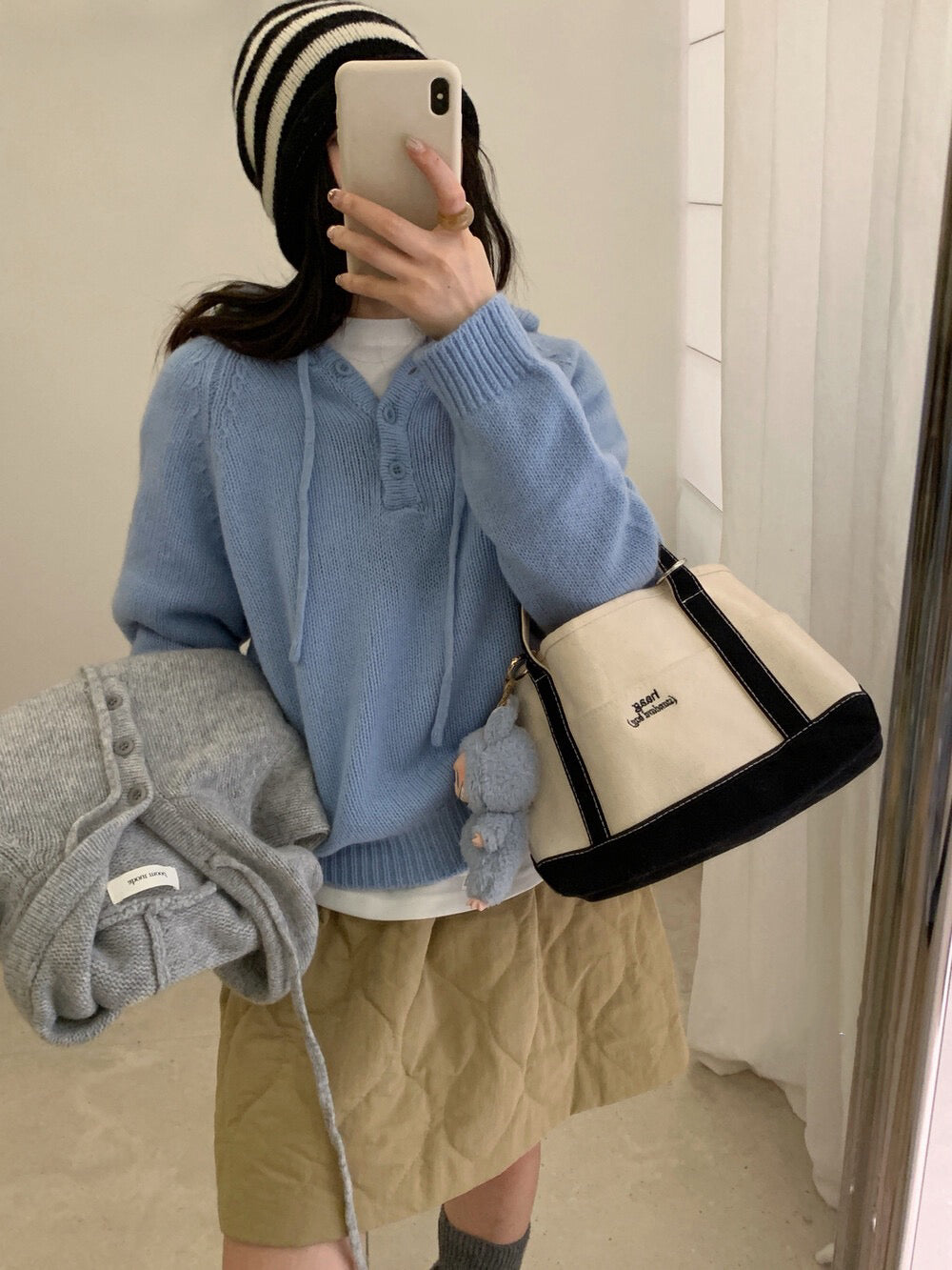 // 100%wool半鈕扣連帽NT