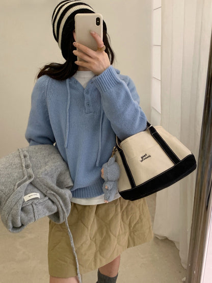 // 100%wool半鈕扣連帽NT