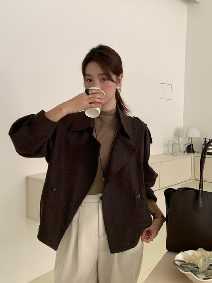 // 經典雙排扣短款外套(連絲巾)