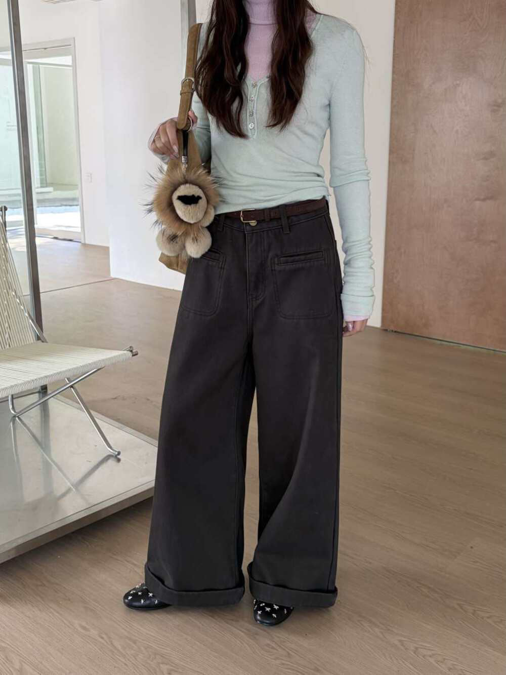 // 雙口袋裝飾加絨卷邊褲(連腰帶)