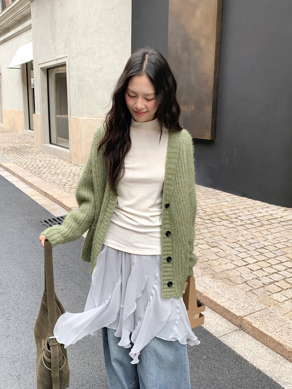 // 8%wool深v粗織邊口袋中長CD