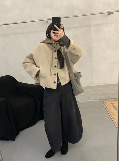 // 可拆針織帽短款圓領毛呢外套