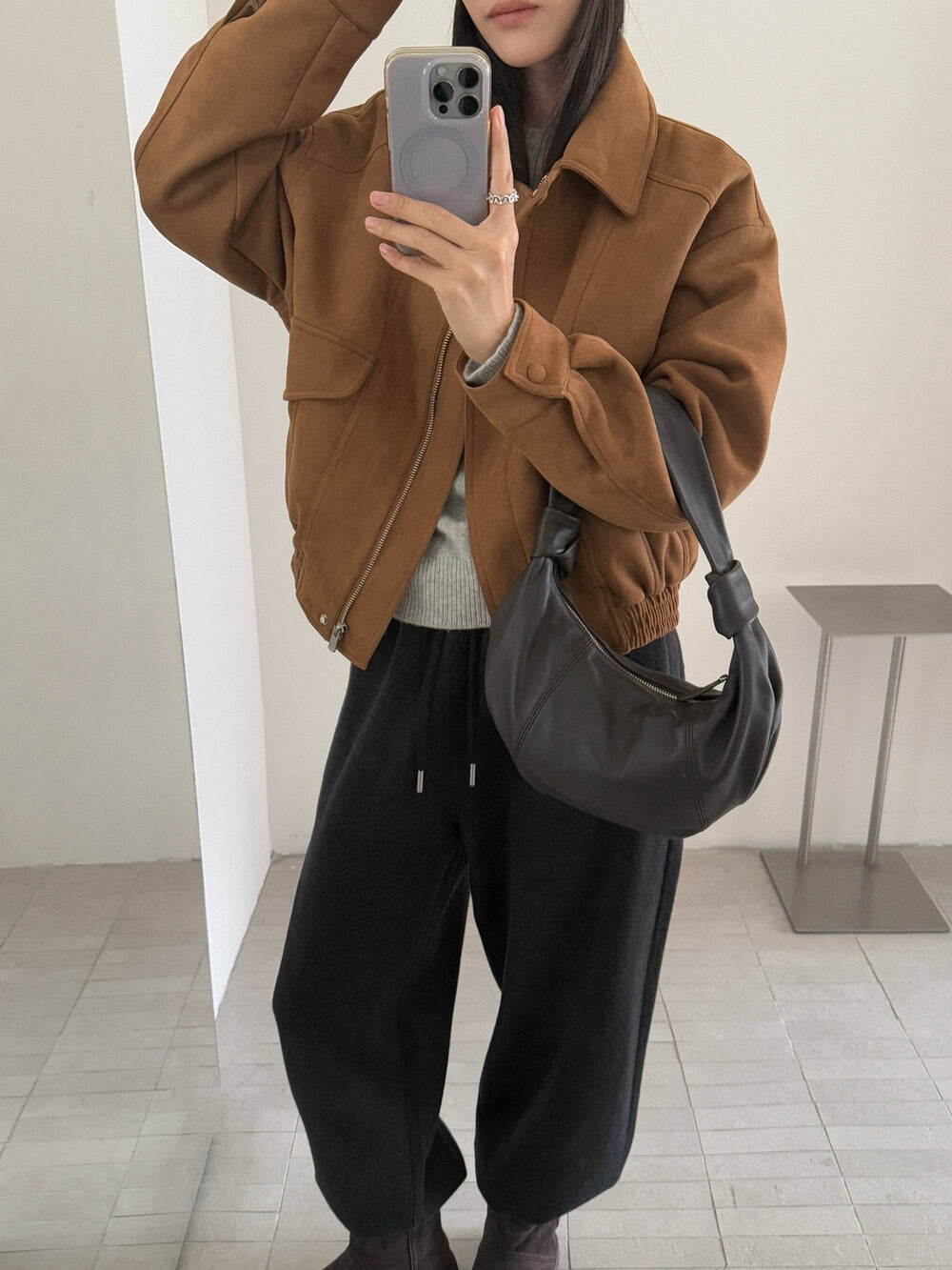 // 經典翻領設計麂皮絨夾棉外套