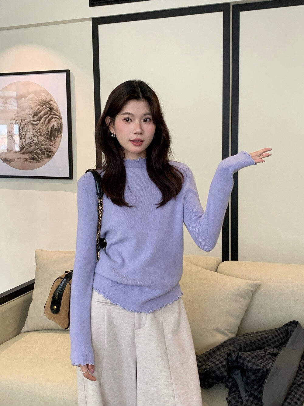 // 人手一件卷卷邊半領針織NT