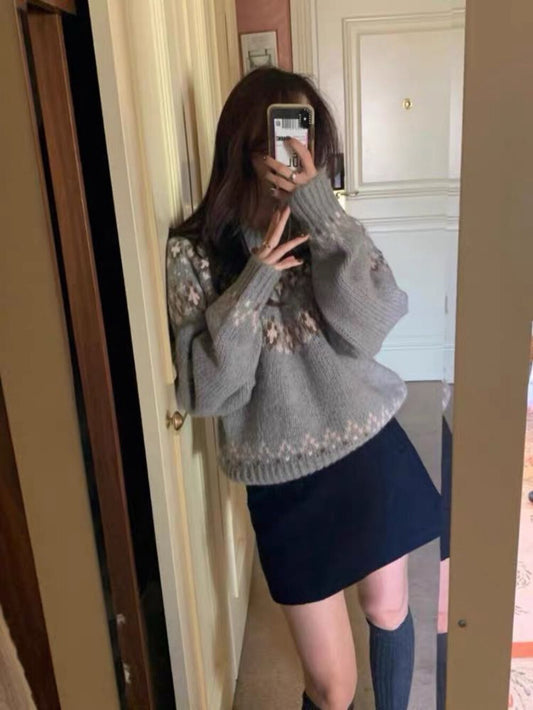 // 復古民族patterns圓領毛衣