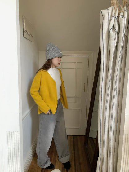 // 12色超美色系V領排扣羊絨紗CD