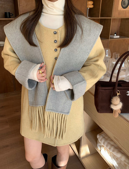 // 100%羊毛簡約高級感三粒鈕中長手工外套(連連帽頸巾)