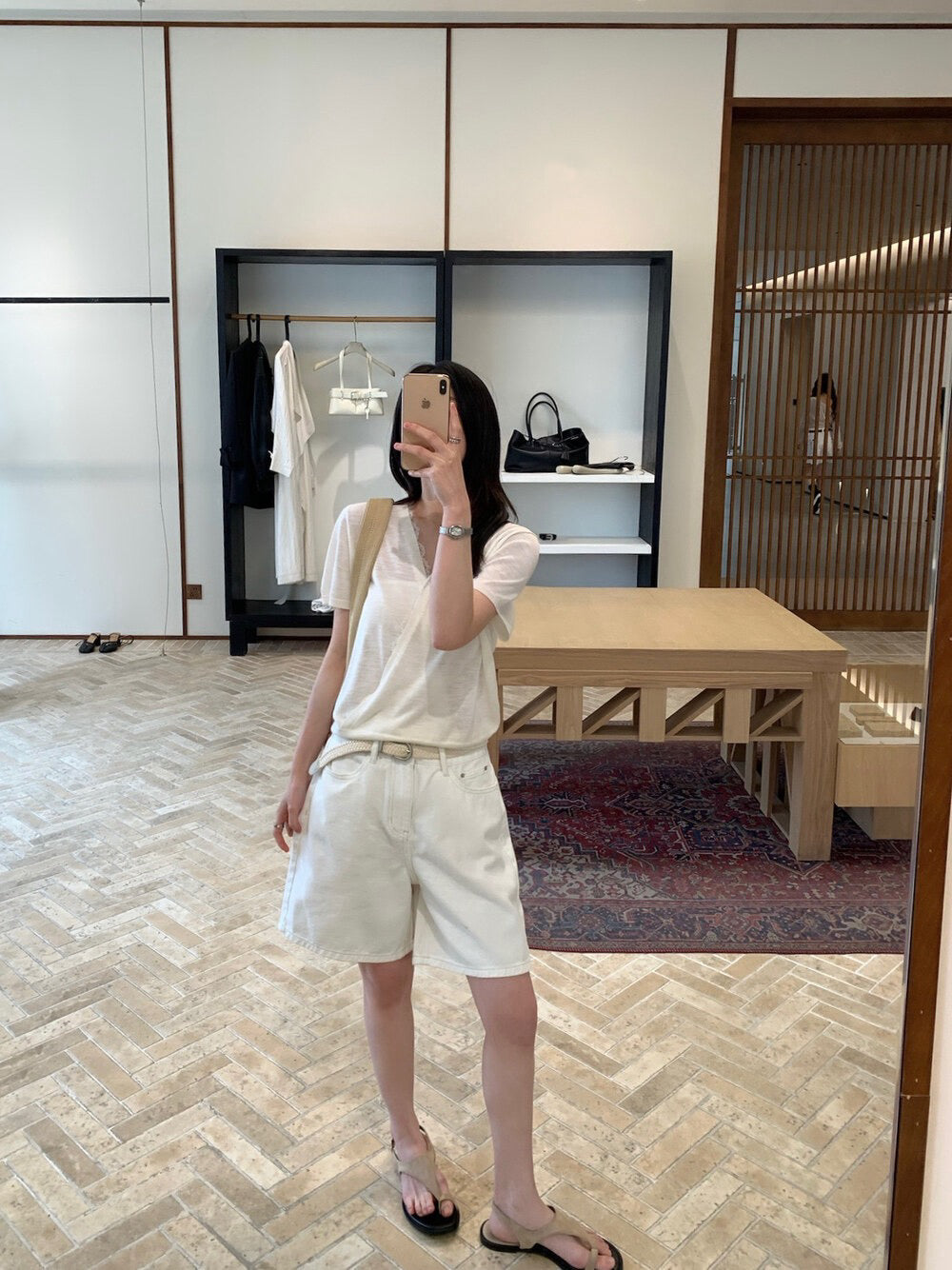 // 法式交叉lace邊絲麻短袖NT