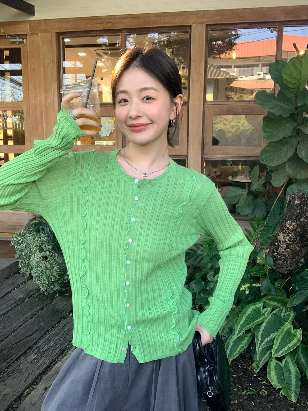 🪗 糖果色系直紋花邊薄針織外套