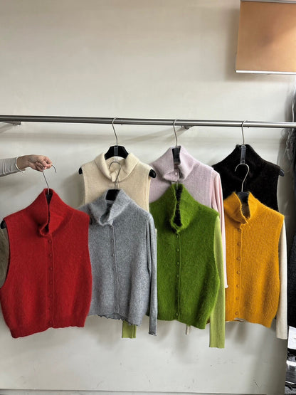 // 鬆鬆領超美排扣針織背心