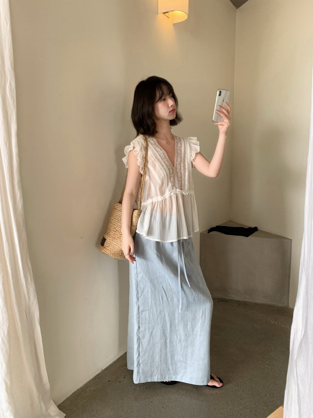 // lyocell壓褶lace褶褶飛飛袖BL