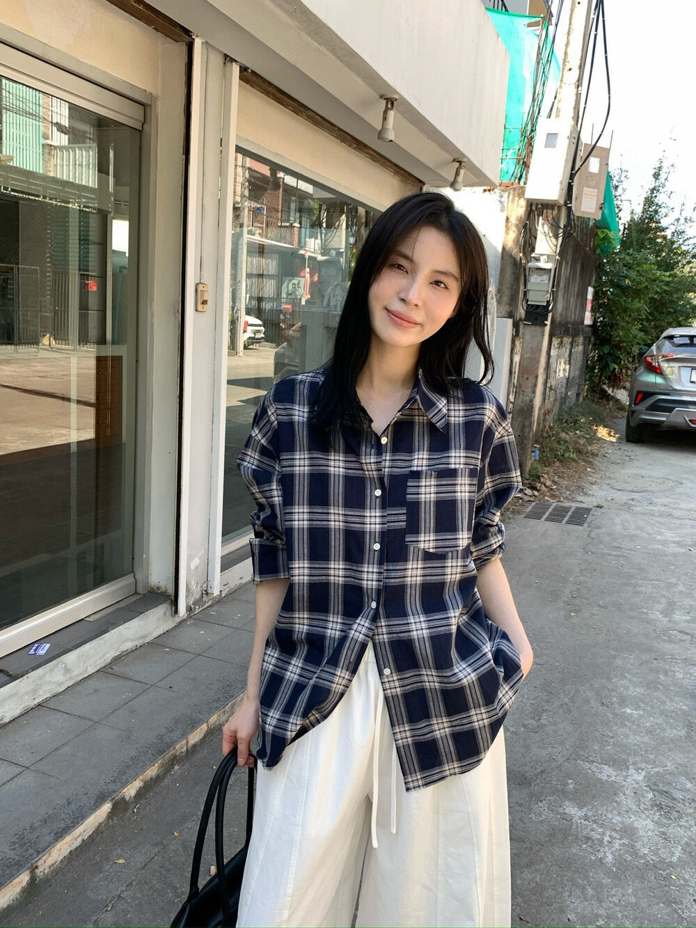 🎙️ 親膚輕薄格紋口袋恤衫