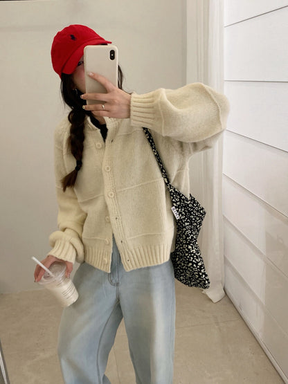 // 立體線條高飽和顏色織紋圓領CD