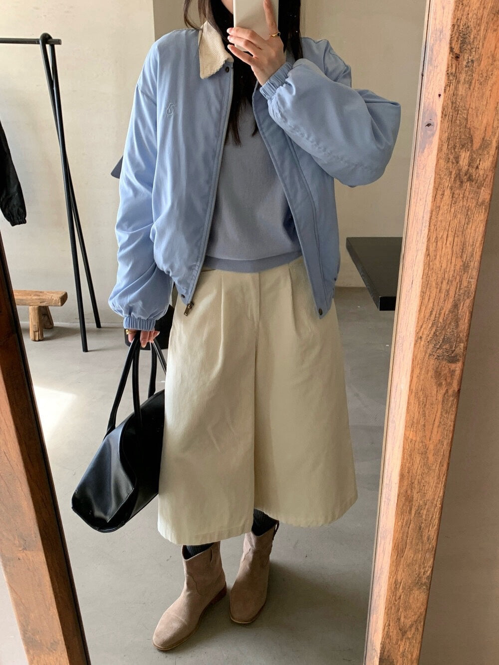 // 可愛小刺繡拼燈芯絨領夾棉外套