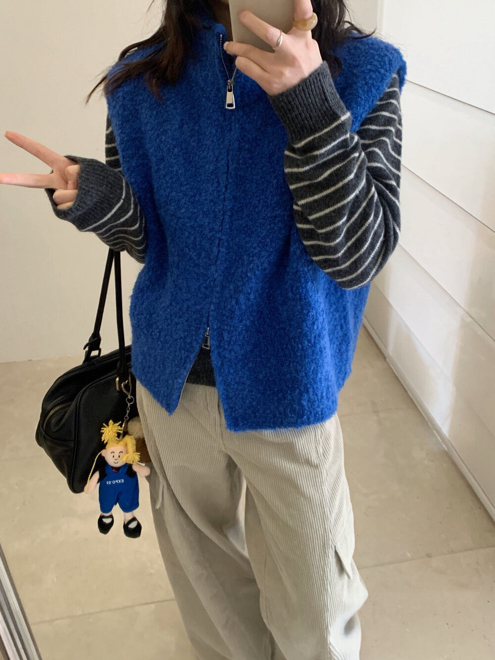 // 9%綿羊毛立領圈圈毛拉鍊背心