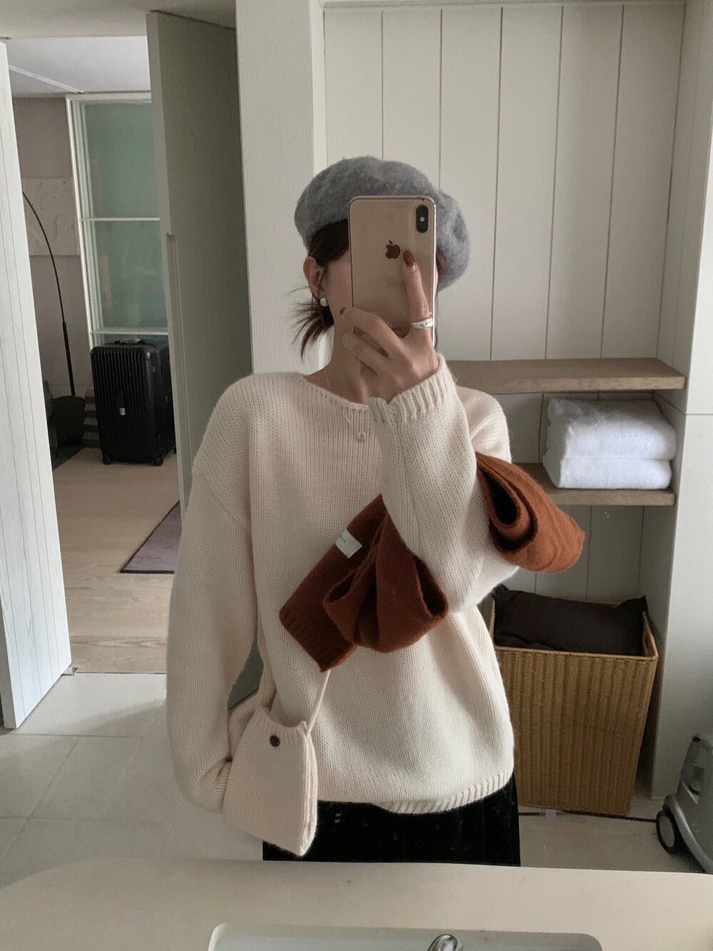 // 20%羊毛疏針圓領NT(連小袋仔)