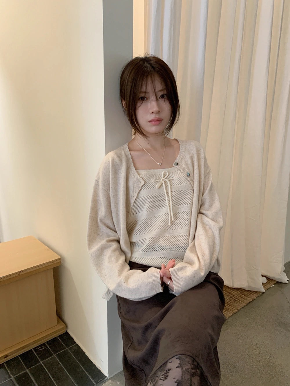 C85 / 波浪邊羊絨親膚針織外套(50%羊毛)