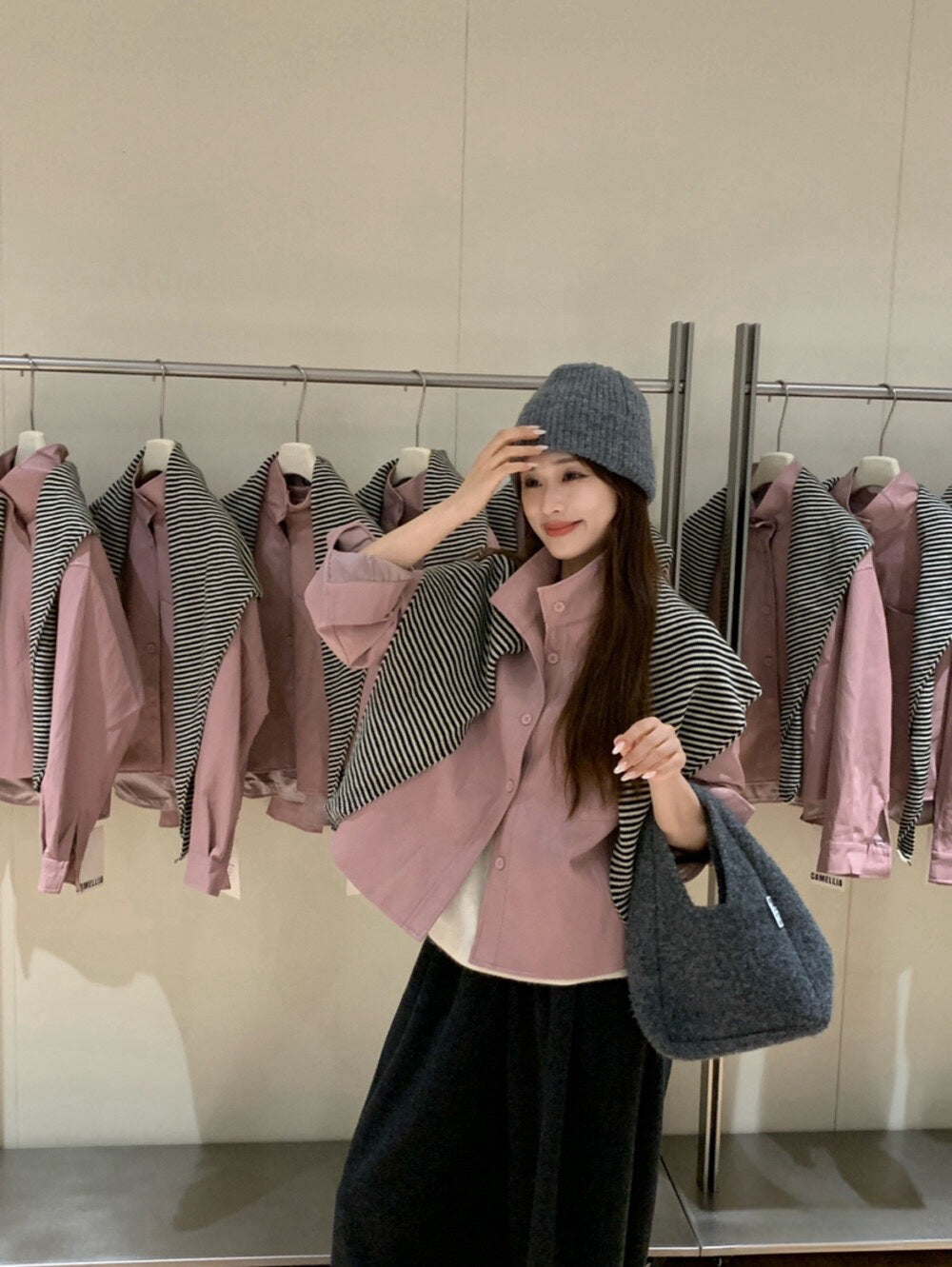 // 立領設計超軟彷皮外套(連披肩)