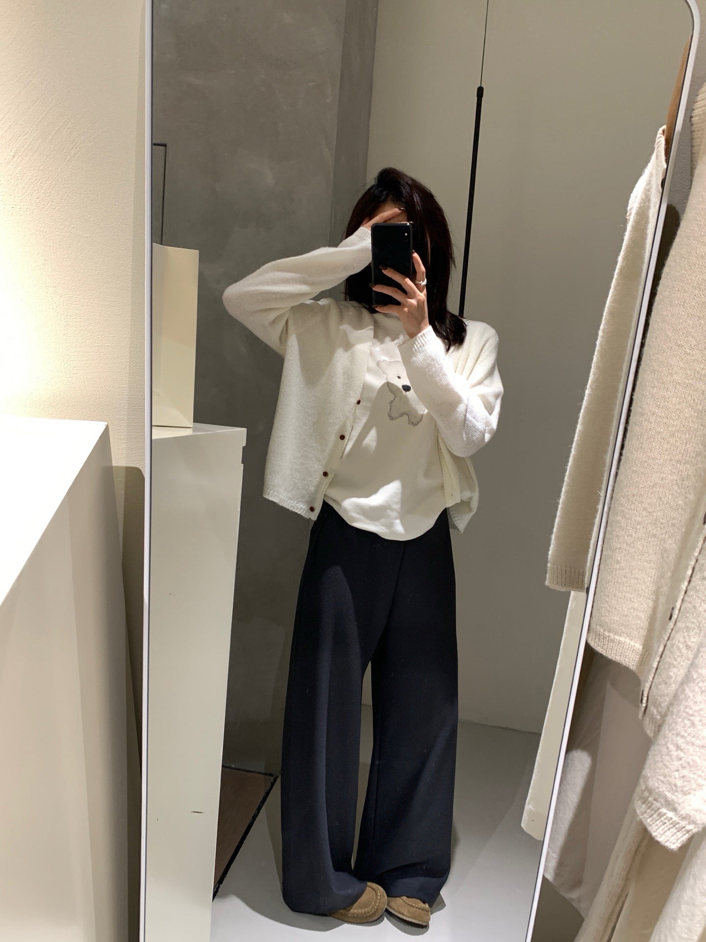 // 必入！重磅推薦超顯瘦垂垂褲