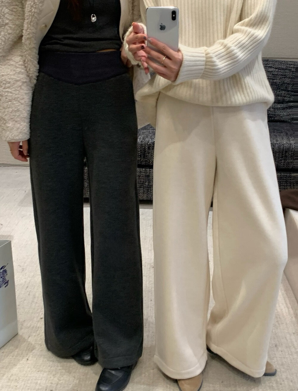 // 親膚牛奶感絨感羊毛褲