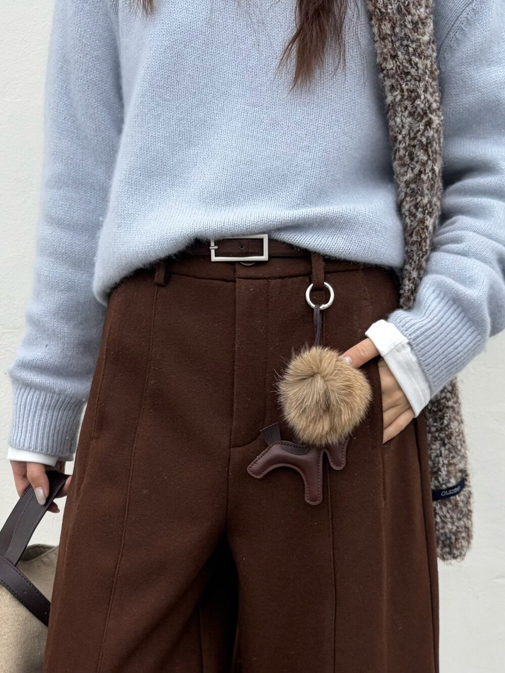 // 50%wool微寬鬆加絨彎刀褲