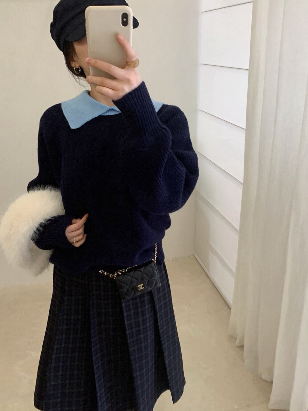 // 部分撞色翻領插肩毛衣