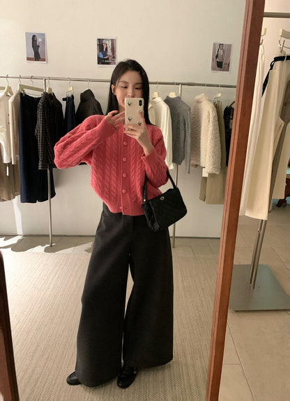 // 復古麻花包扣圓領CD