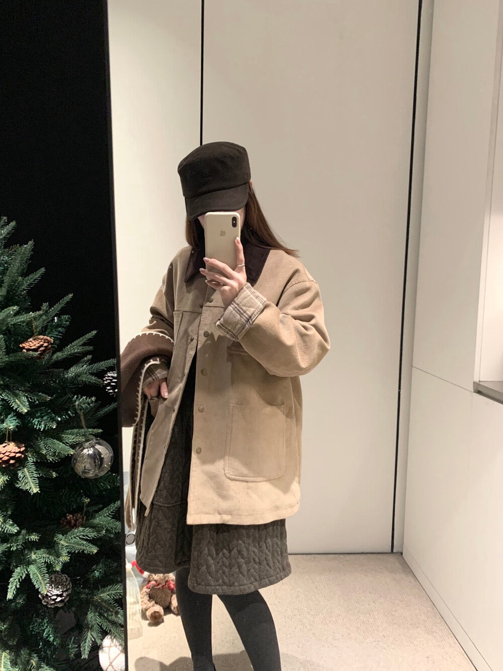 // 復古感拼色領內格紋燈芯絨外套