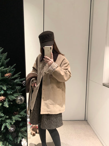 // 復古感拼色領內格紋燈芯絨外套