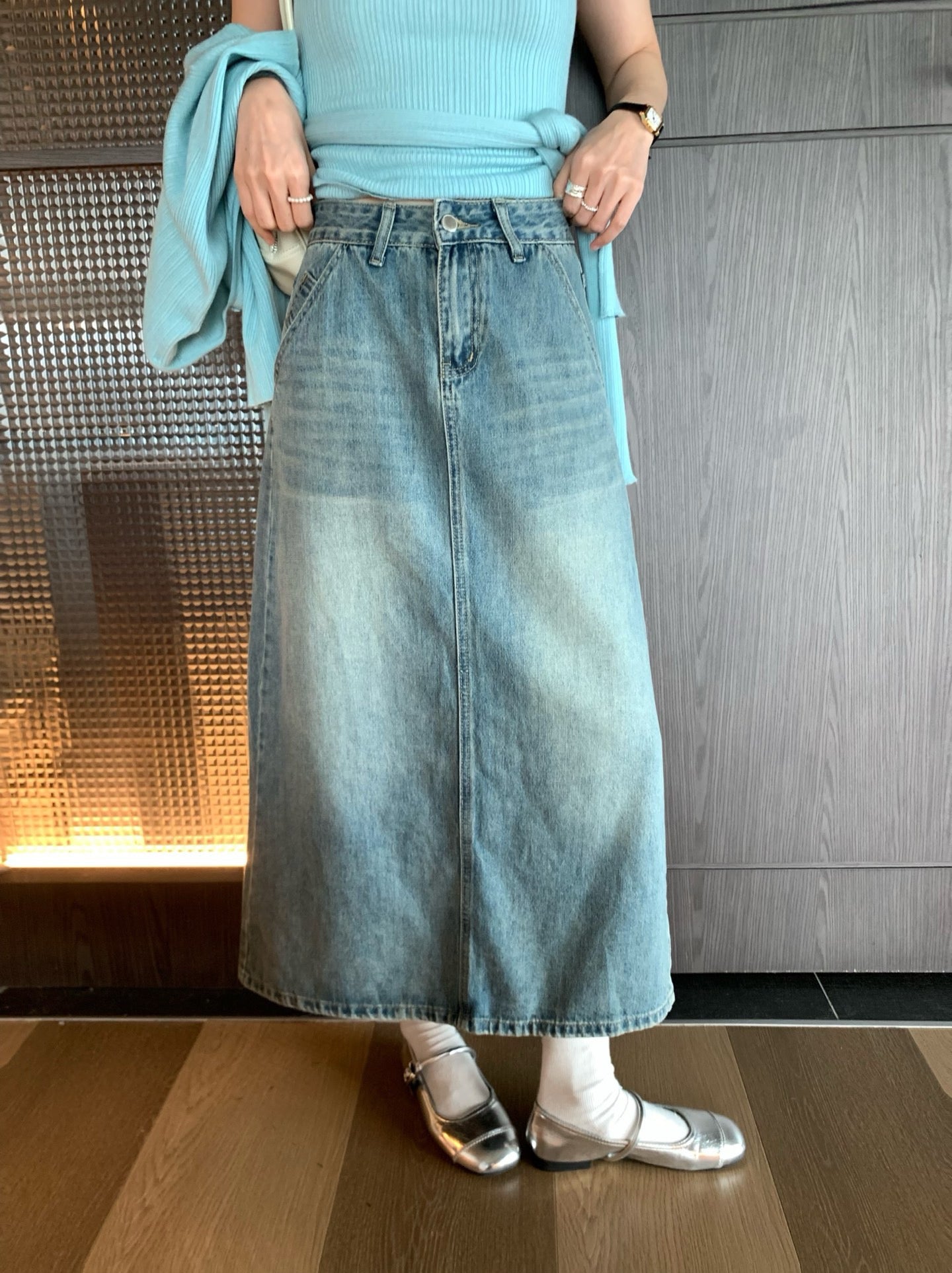 // 後開叉小復古微A字牛仔SK