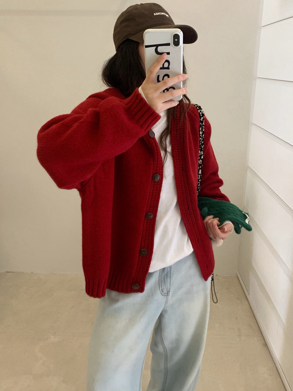 // 八色織紋邊連帽冷外套