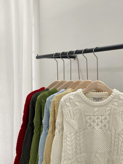 // 超美麻花織紋圓領套頭毛衣