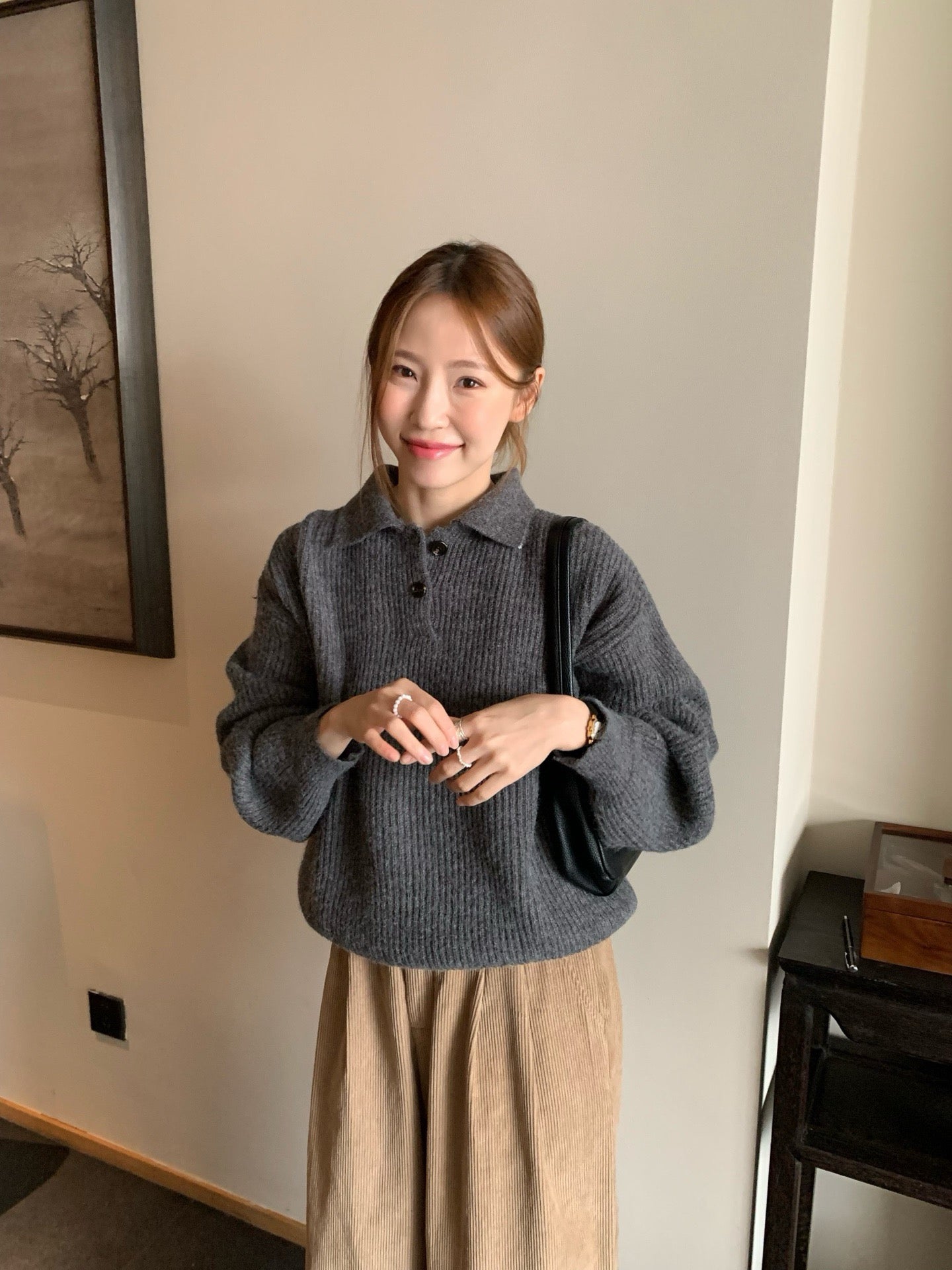 // 慵懶感直織紋軟糯翻領NT