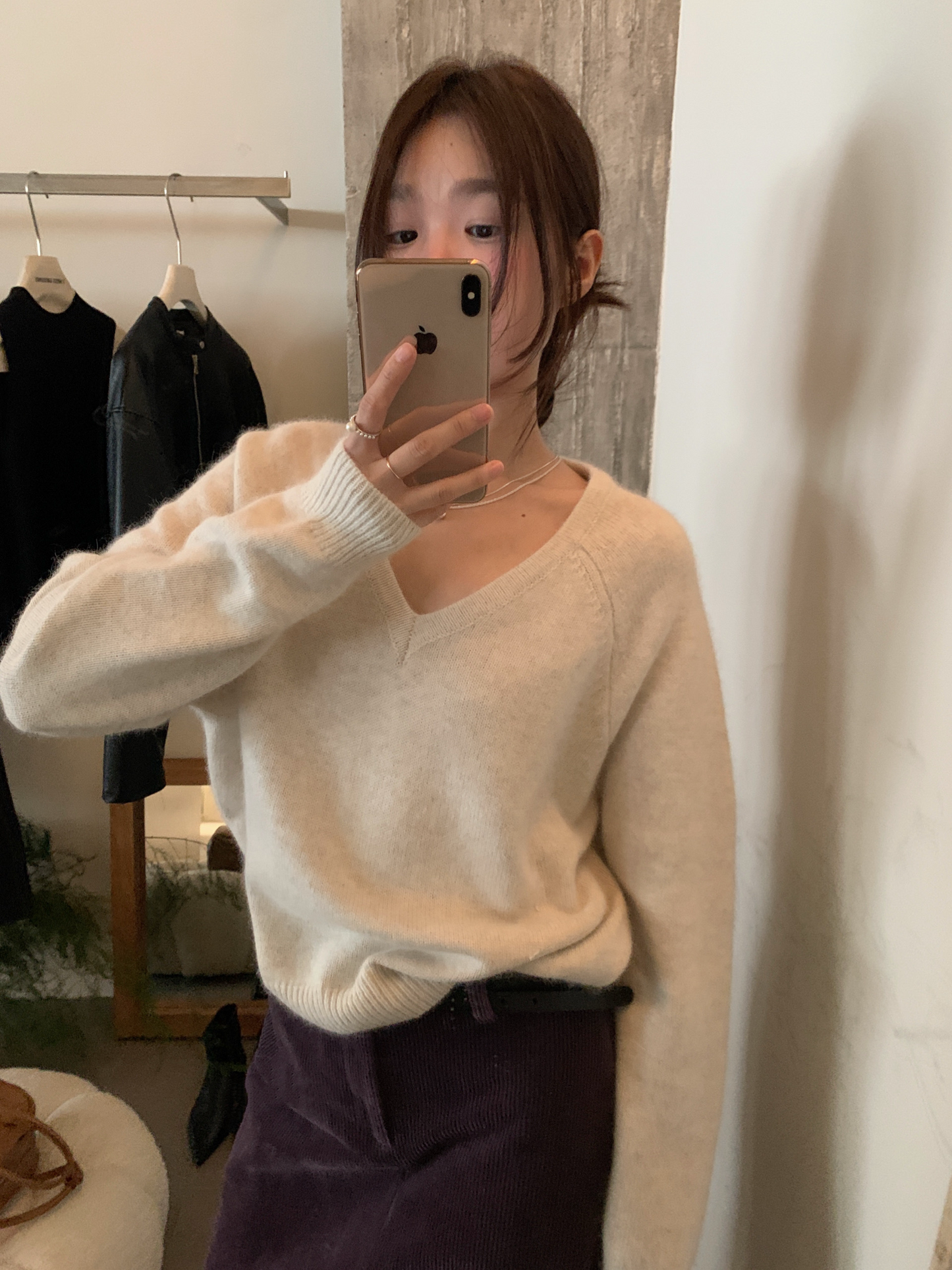 // 高質raccoon V領軟糯NT