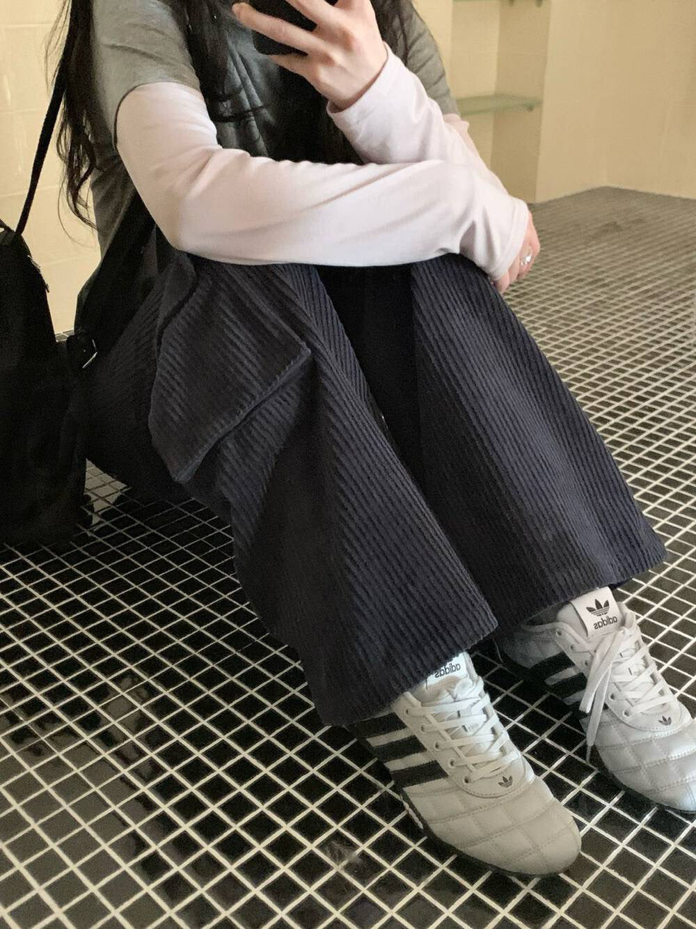 // 設計感口袋燈芯絨全長褲